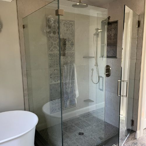 Frameless Door Panel and Return Clips  Image